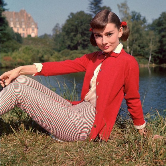 A MEMBER of Vintage Share Group on POSHMARK! Come SHOP WITH US OR JOIN TODAY! - Picture 7 of 16